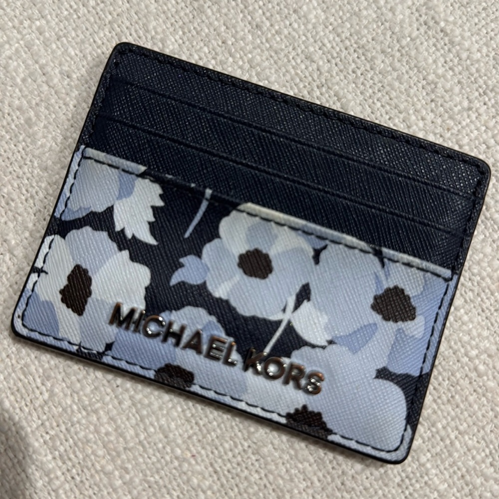 Michael Kors card holder